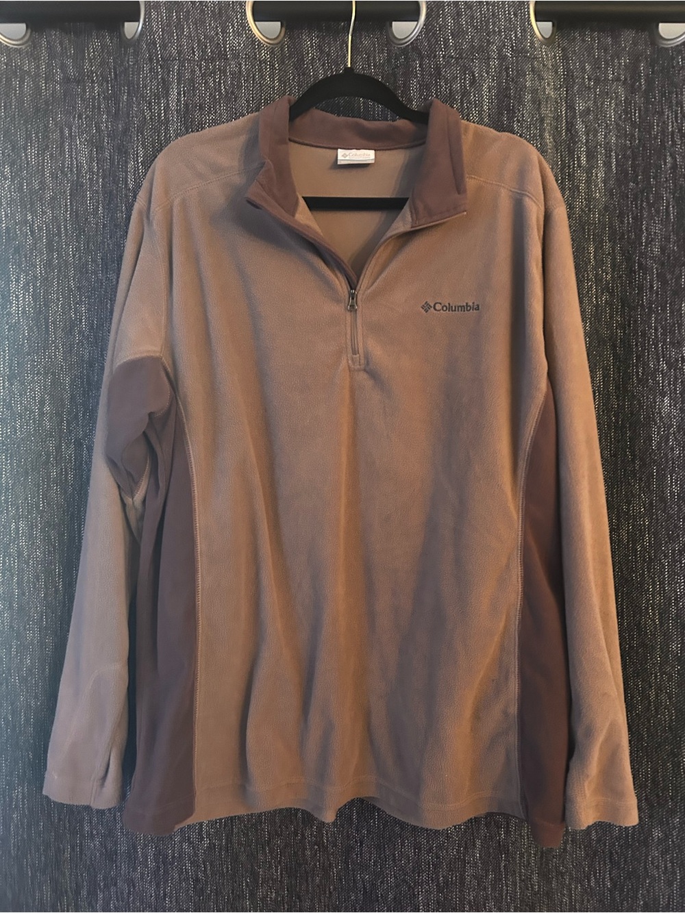 Columbia women’s mauve Half-Zip Fleece Pullover